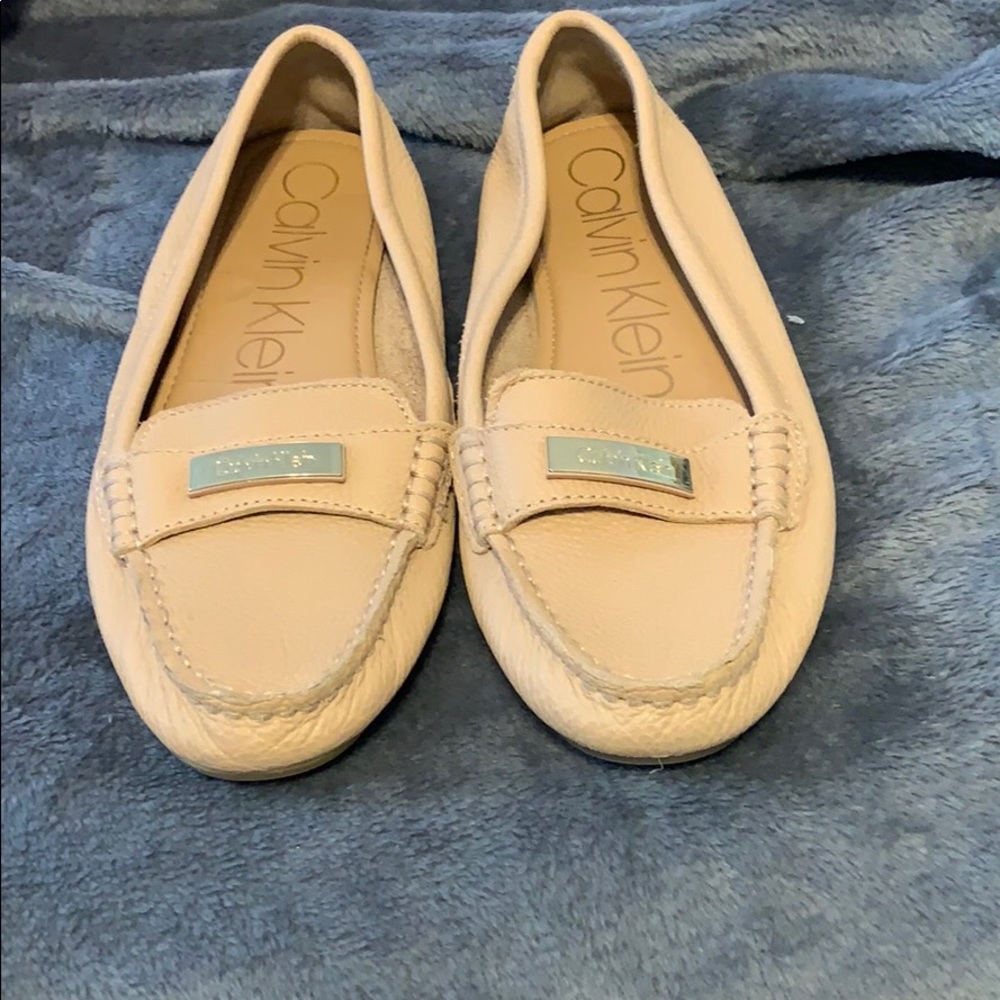 Calvin Klein Blush colored dress shoes
